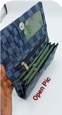 Checks Wallet